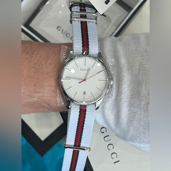 Gucci Watch - Picture 7 of 8